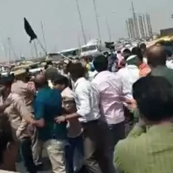 गाज़ीपुर बॉर्डर पर किसानों से भिड़े भाजपाई, मचा बवाल