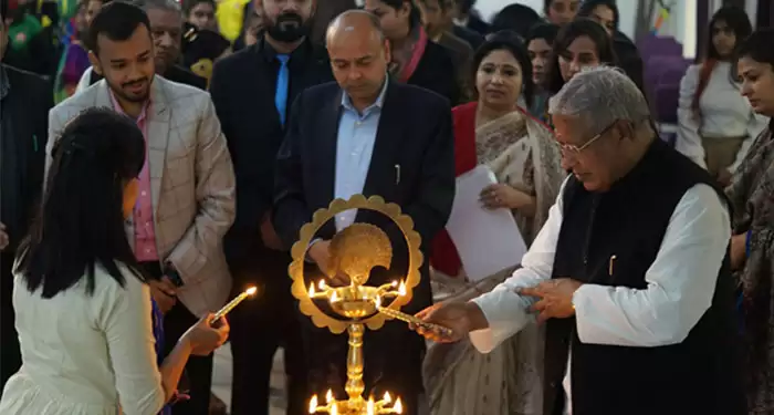 विद्या मे खादी के प्रोत्साहन हेतु सम्मान समारोह आयोजित
