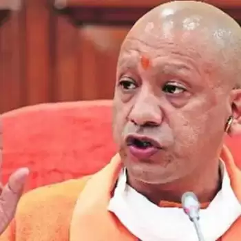 अस्पताल से बिना इलाज के वापस न लौटें कोरोना मरीजः सीएम