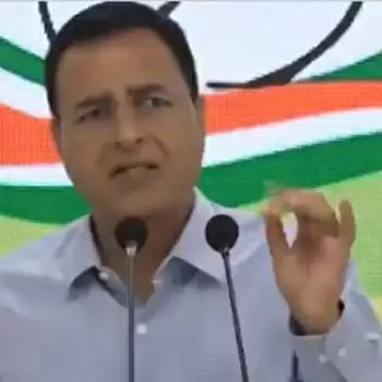 नरेंद्र मोदी ने पिछले सात में देश को बर्बाद कर दिया: कांग्रेस