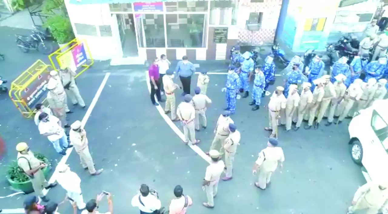 अयोध्या में राम जन्मभूमि पूजन पर सुरक्षा बलों और ड्रोन कैमरे की निगरानी में रहा पूरा मेरठ
