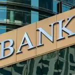 SBI, PNB, BoB FY21 में बेच सकते हैं शेयर