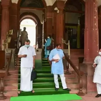 मानसून संसद सत्र के पहले ही दिन 17 सांसद कोरोना पॉजिटिव निकले
