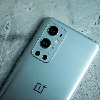OnePlus 9 और 9 Pro स्मार्टफोन को मिला शानदार अपडेट, जाने पूरी डिटेल्स यहां