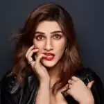 Kriti Sanon का ये लुक देखकर उड़ जाएंगे आपके होश, देखे तस्वीरें