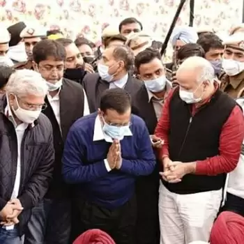 केजरीवाल घर में नज़रबंद, आम आदमी पार्टी का आरोप, पुलिस का इंकार