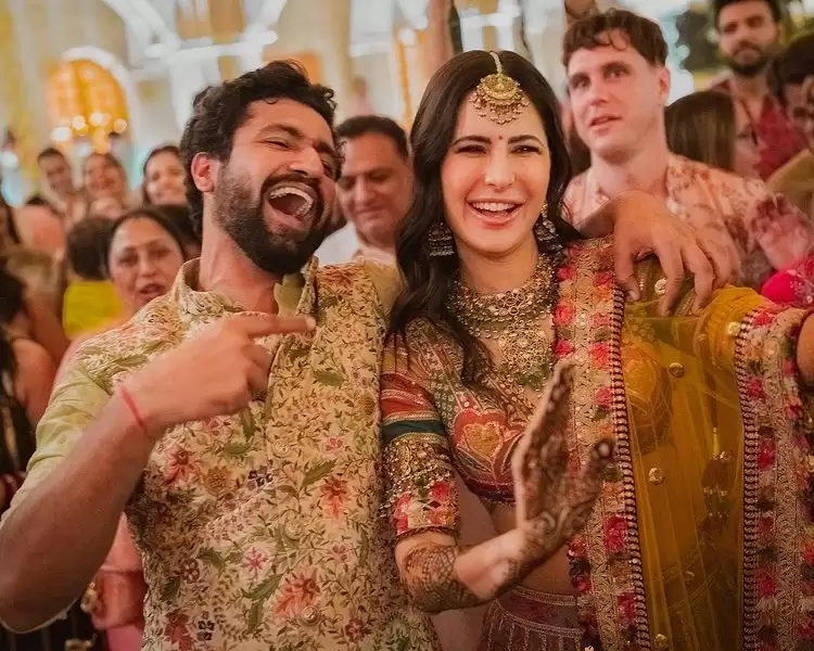 Vickat Wedding Pictures: कैटरीना और विक्की की ड्रीमी वेडिंग तस्वीरें हो रही है खूब वायरल, एक नज़र देखे !!