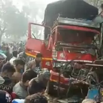 मुरादाबाद-आगरा राजमार्ग पर भीषण हादसा, दस लोगों की मौत, मुख्यमंत्री ने जताया शोक
