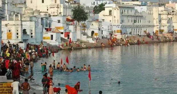 इन जगहों पर घरवालों के साथ जा सकते हैं घूमने