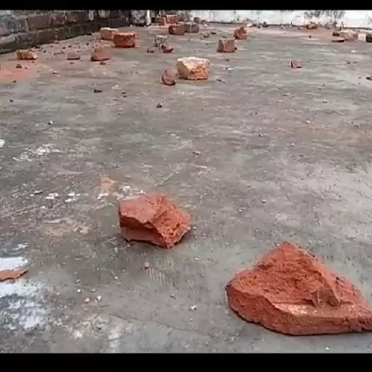 मामूली विवाद के चलते दो पक्षो में जबरदस्त संघर्ष
