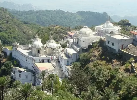 अचलगढ़ हिल स्टेशन