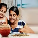 कोरोना के चलते अब लोग करना चाहते है अधिक बचत