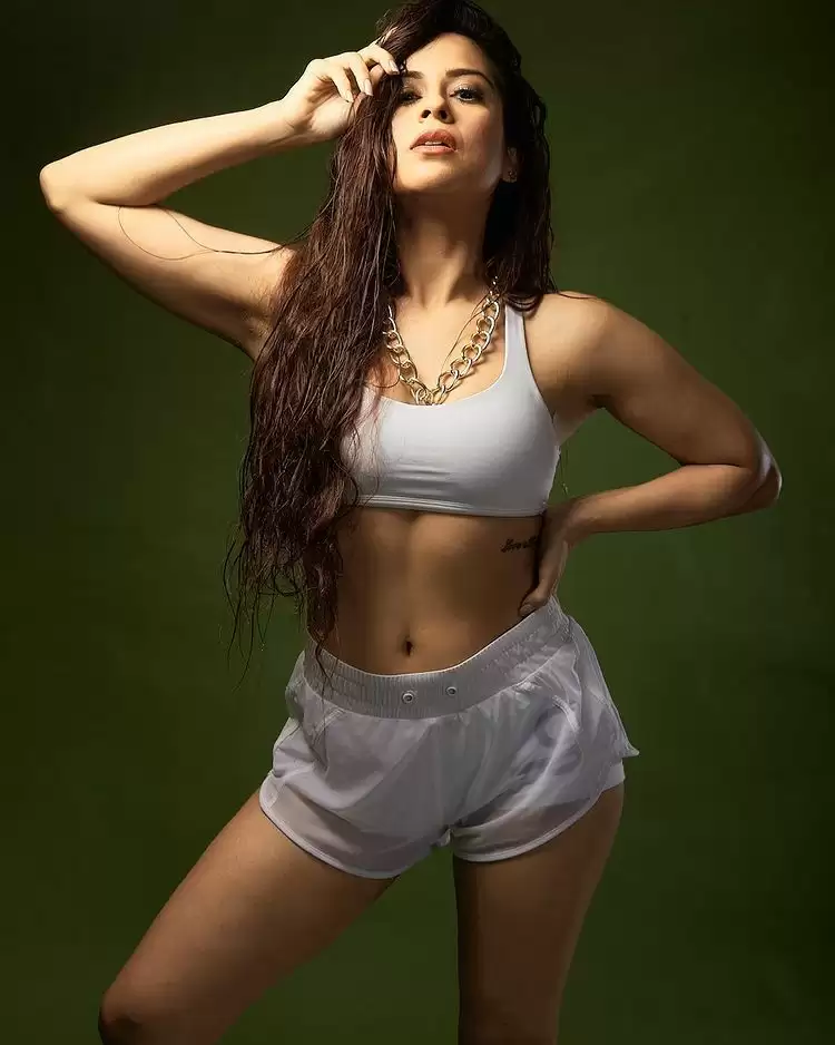 Sana Saeed
