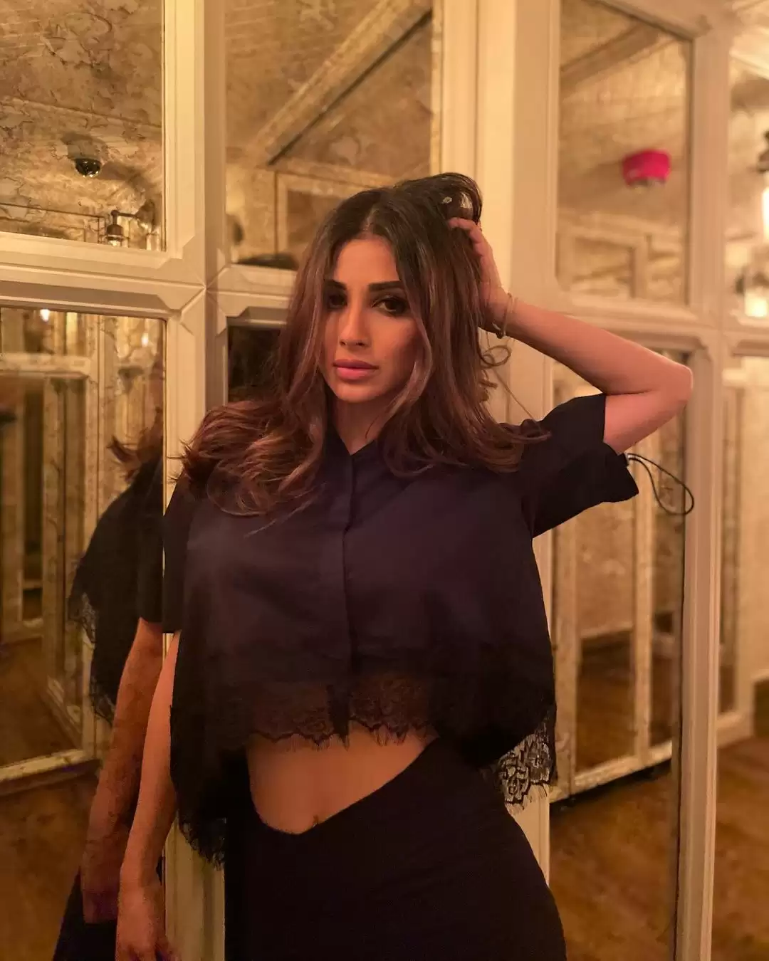 Mouni Roy ने बरपाया कहर, तस्वीरें देख फैंस हुए बेहाल