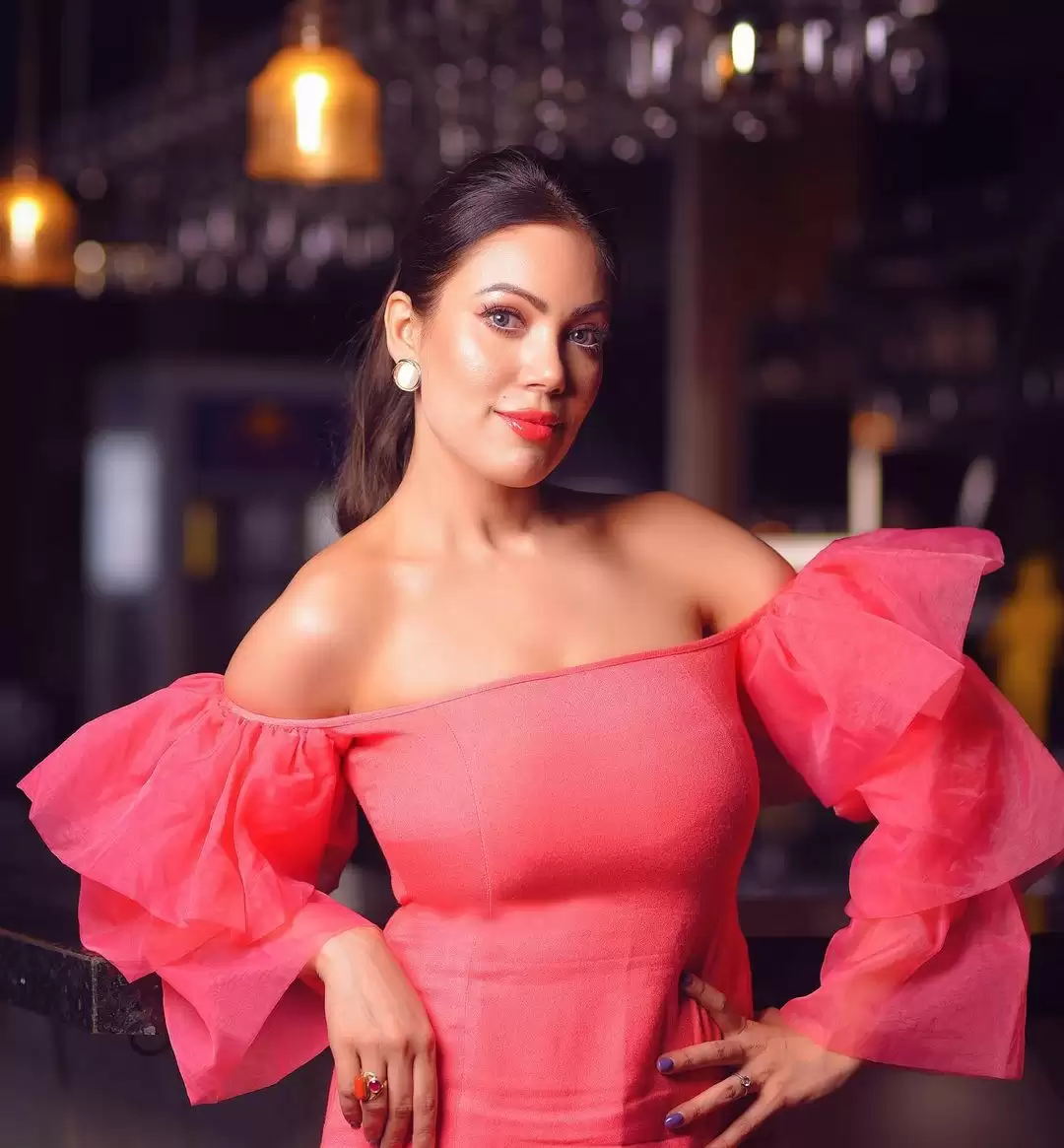 Taarak Mehta Ka Ooltah Chashmah की बबीता जी यानि Munmun Dutta की इन तस्वीरों से नहीं हटा पाएंगे नज़र