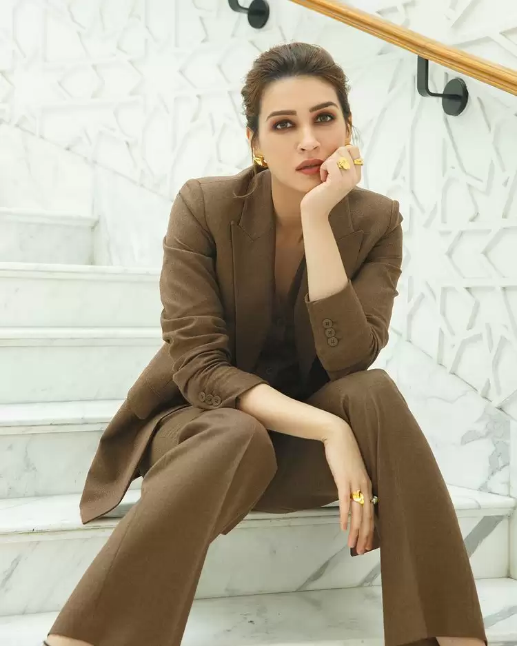 Kriti Sanon HD Photos