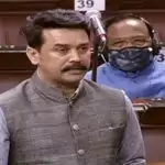 सीएसआर निधियों का उपयोग केंद्रीय योजनाओं के लिए नहीं: अनुराग