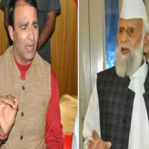 नमाज को लेकर सांसद और विधायक आमने सामने