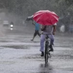 Weather Update: दो दिन बारिश के लिए रहिए तैयार, तापमान में भी आएगी भारी गिरावट