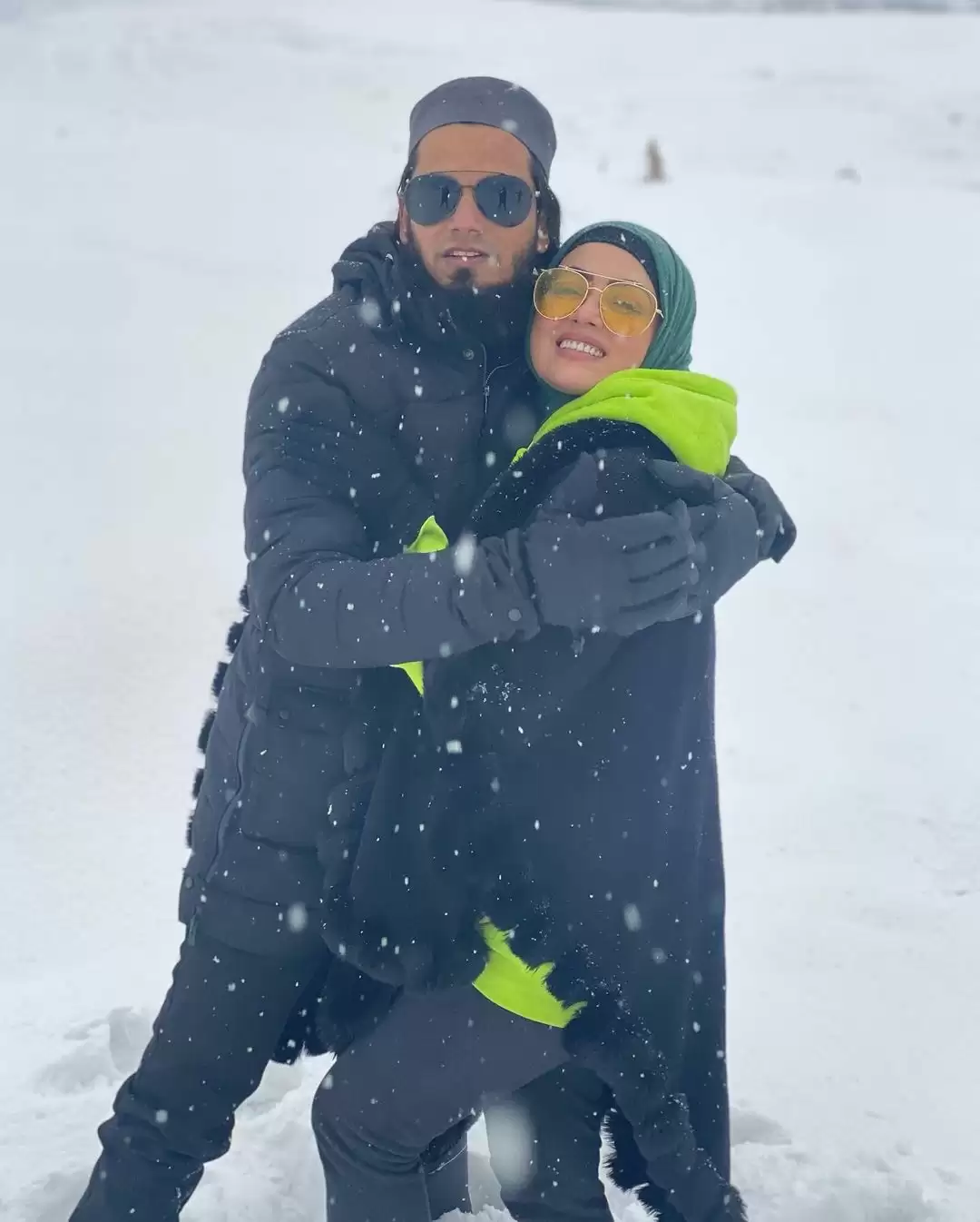 Sana Khan Honeymoon Pics: इस तरह सना खान ने अपने शौहर के साथ किया अपना हनीमून एंज्वॉय, देखे तस्वीरें