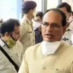 मध्य प्रदेश में बाहर का किसान नहीं बेच सकता अपनी फसल, शिवराज ने कहा- भेज दूंगा जेल