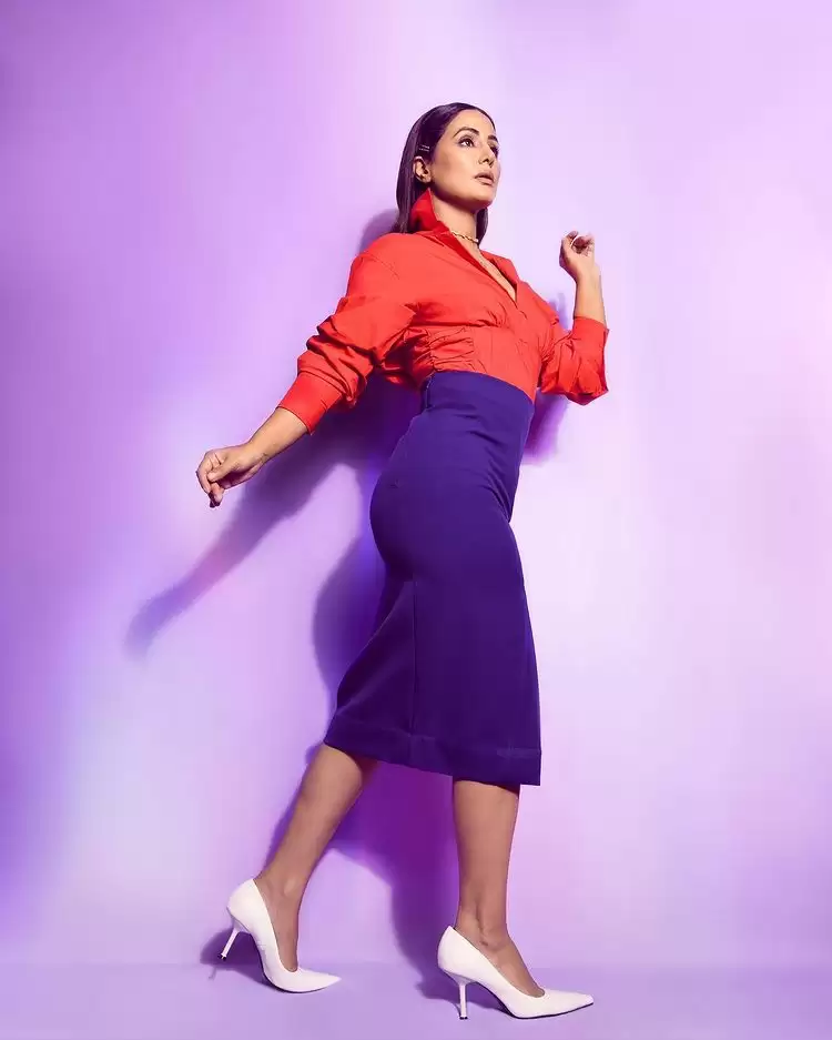 Hina Khan के बोल्ड अंदाज़ ने किया फैंस को दीवाना, देखे तस्वीरें