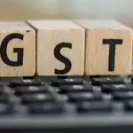 GST बैठक:  रिटर्न नहीं भर पाने वाले व्यापारियों को राहत, लेट फीस माफ