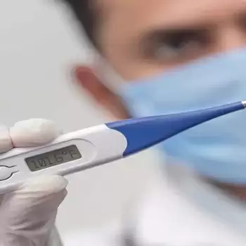High Fever West UP : वेस्ट यूपी में हाई फीवर का प्रकोप, मरीजों से भर गये अस्पताल