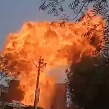 लखनऊ में ऑक्सीजन रिफिल प्लांट में धमाका, दो लोगों की मौत