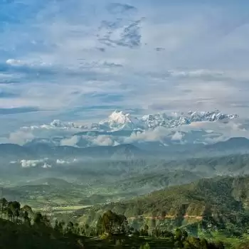 हाईकिंग का आनंद लेना चाहते है तो उत्तराखंड की ये जगहें है परफेक्ट