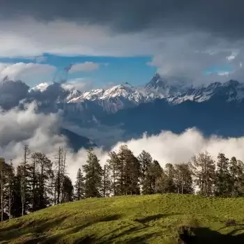 गर्मियों में उत्तराखंड के ये है बेस्ट हिल स्टेशन
