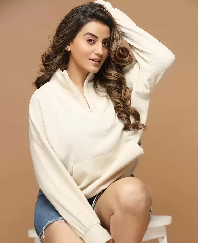 Akshara Singh की ये तस्वीरें हुई वायरल, देखे उनका कातिलाना अंदाज