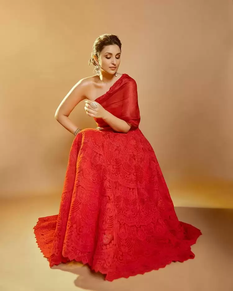 Parineeti Chopra Saree