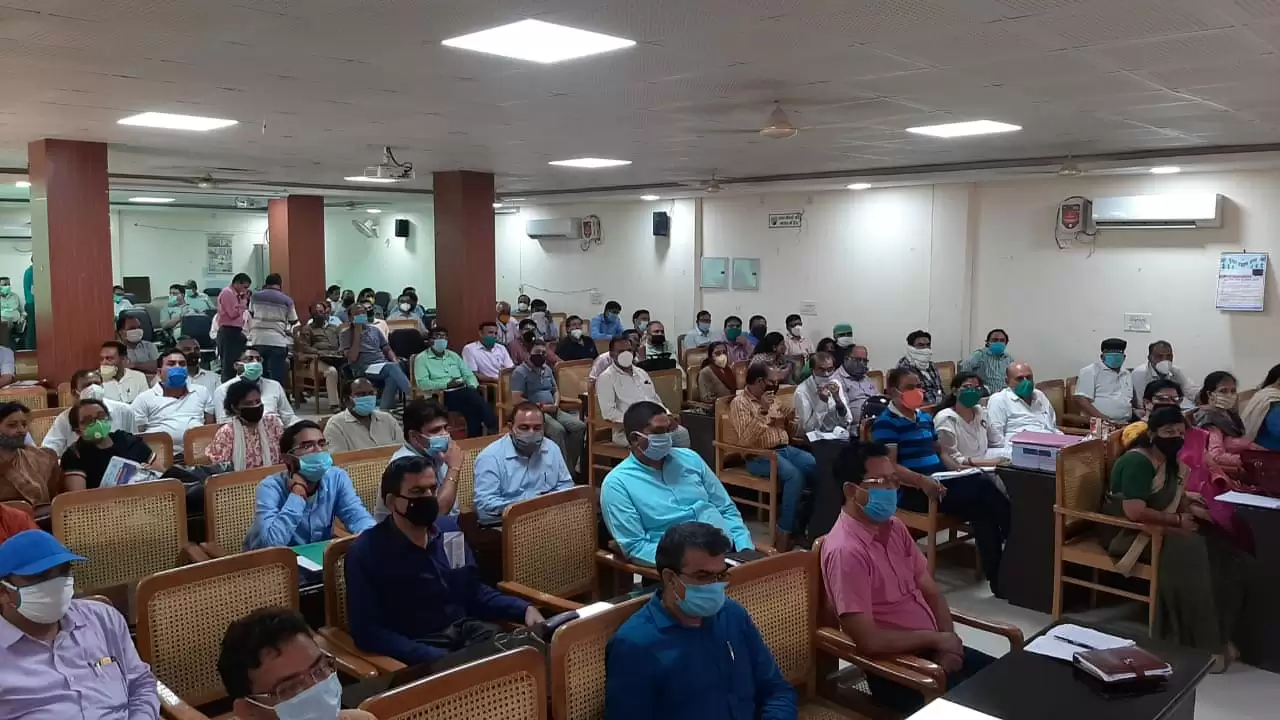 मेरठ में 44 केन्द्रों पर 18800 परीक्षार्थी देंगे बीएड प्रवेश परीक्षा