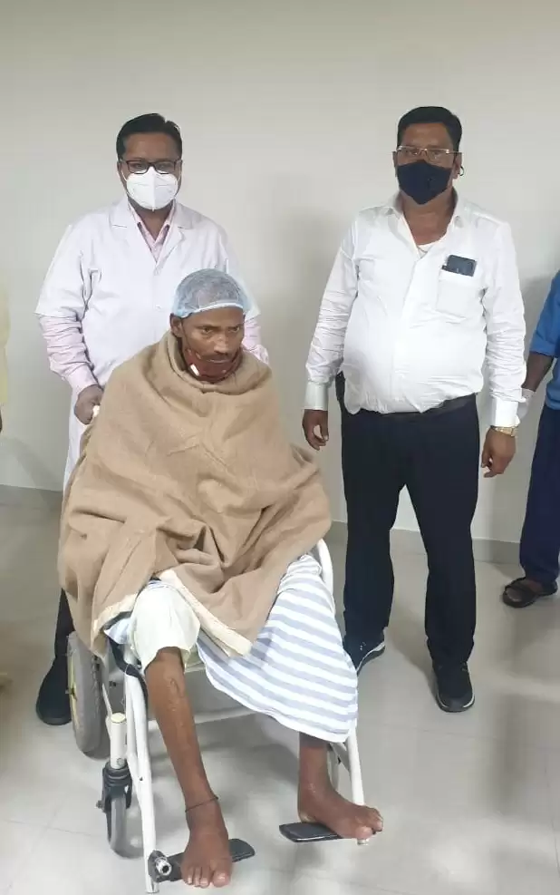 जोखिम के बीच हुआ सफल गुर्दा प्रत्यारोपण
