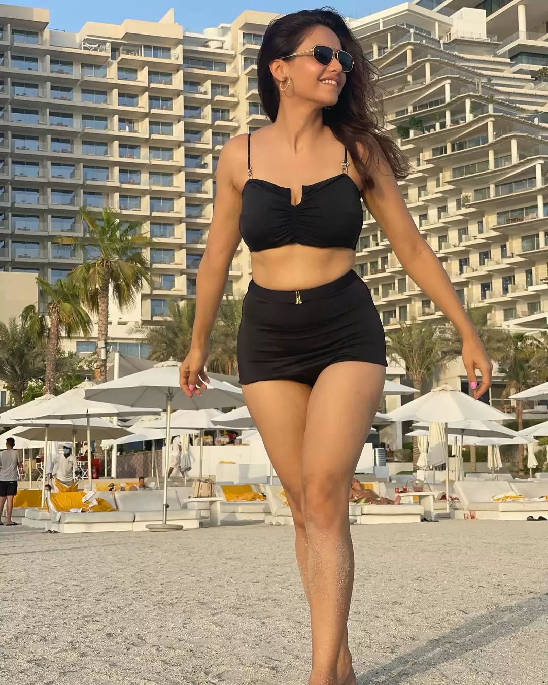 Aamna Sharif ने बढ़ाया इंटरनेट का पारा, देखे उनकी ये तस्वीरें
