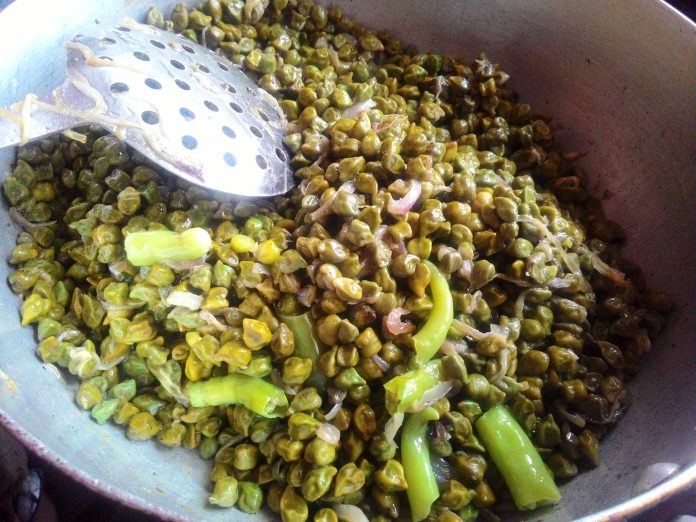 Chana Ghugni Recipe