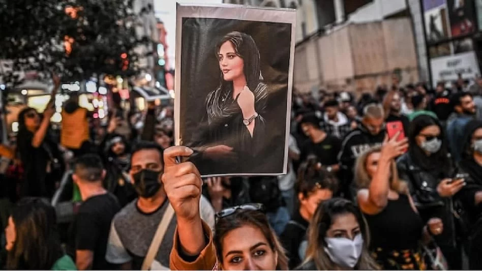 Iran Hijab: