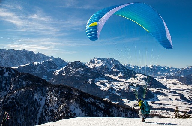 Paragliding Manali