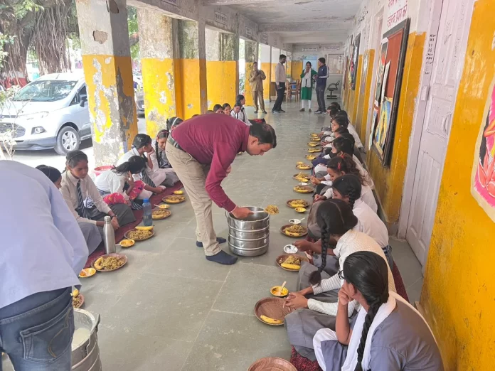 Amway India partners with Akshaya Patra Foundation