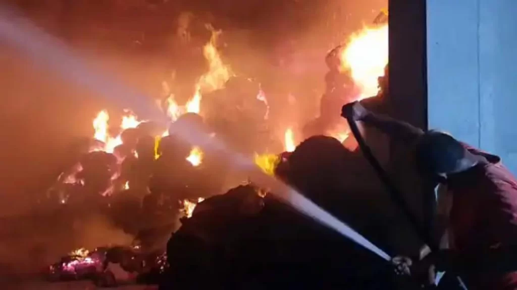 Fire In Maldives :