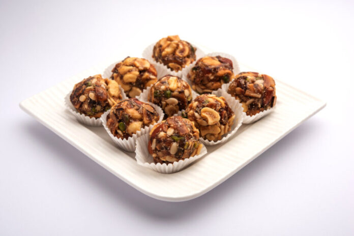 Gud Sonth Ke Laddu