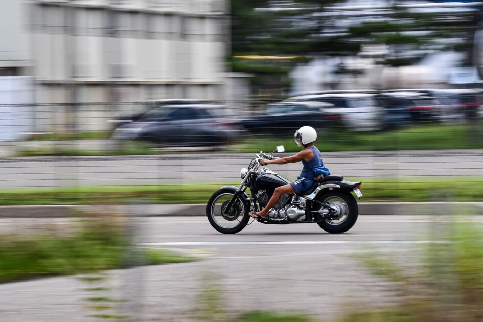 tips for travelling on two wheeler