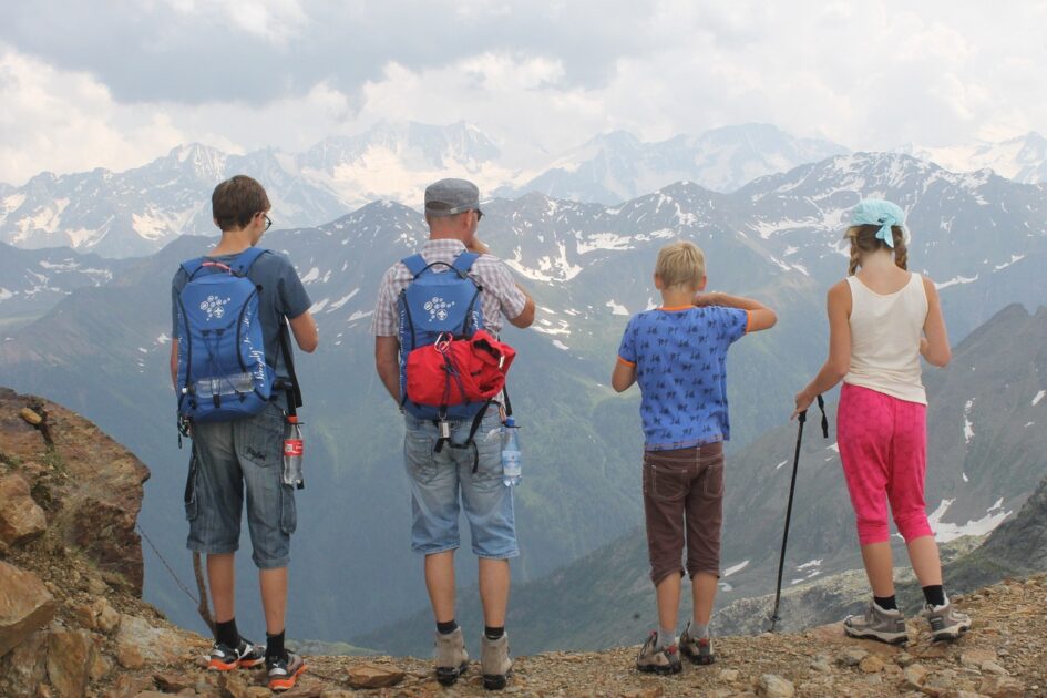 benefits of family travel