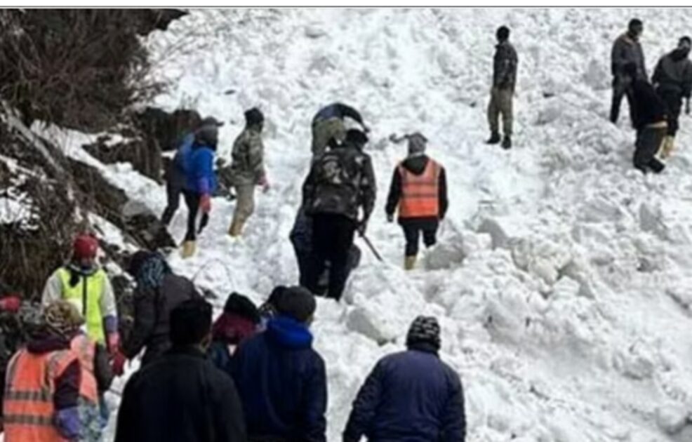 Heavy Avalanche