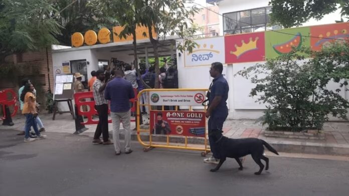 Bomb blast threat in Bangalore