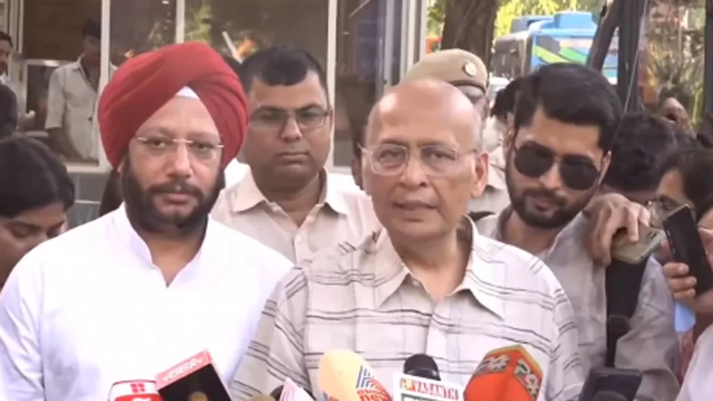 manu singhvi