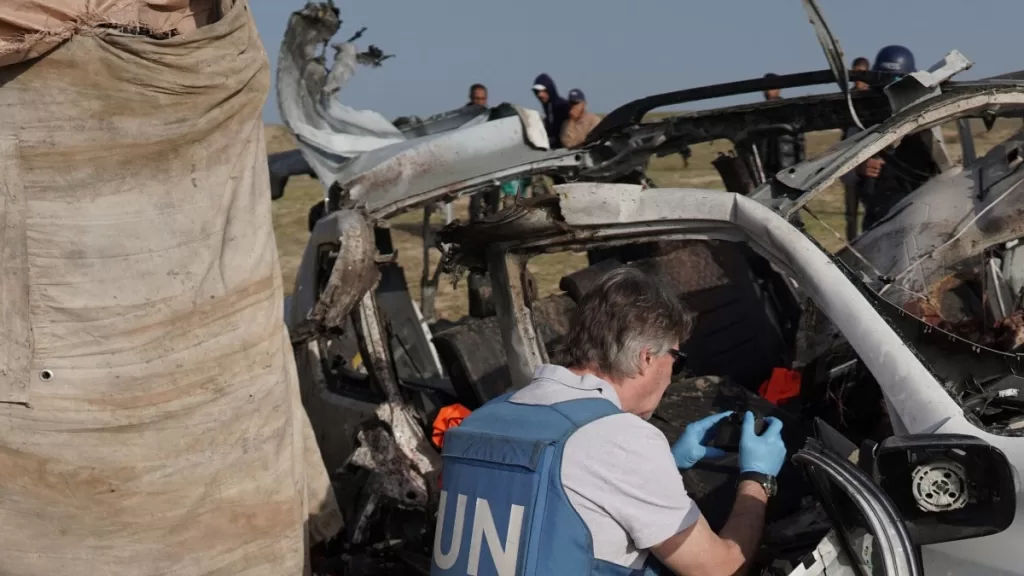 un