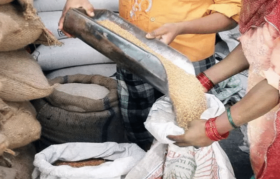 What are the documents required for a ration card